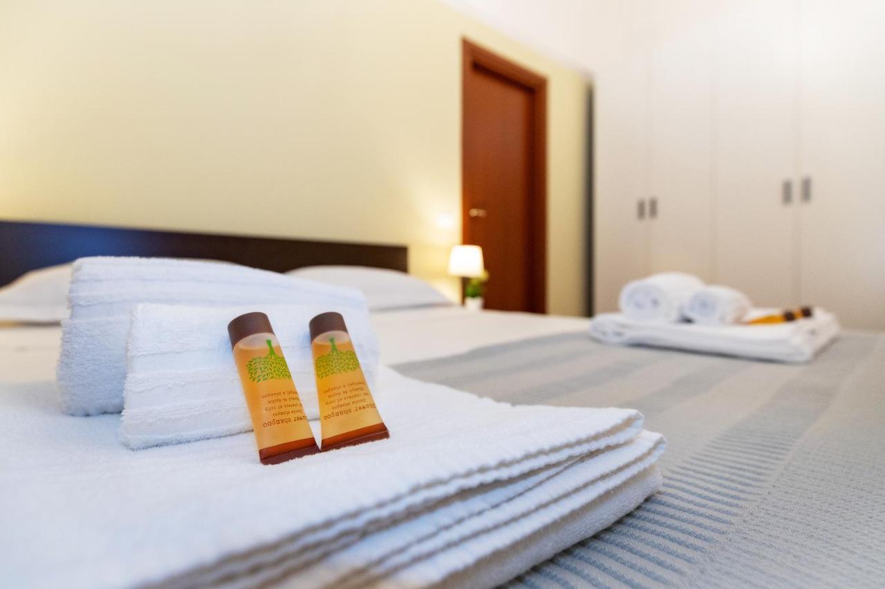 Stesicoro Exclusive Rooms 卡塔尼亚 外观 照片