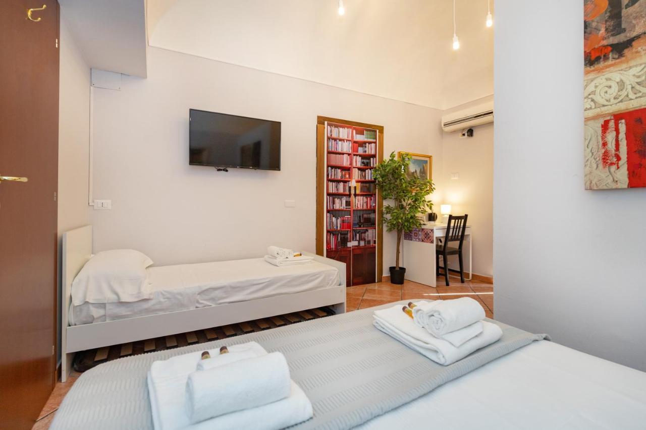 Stesicoro Exclusive Rooms 卡塔尼亚 外观 照片