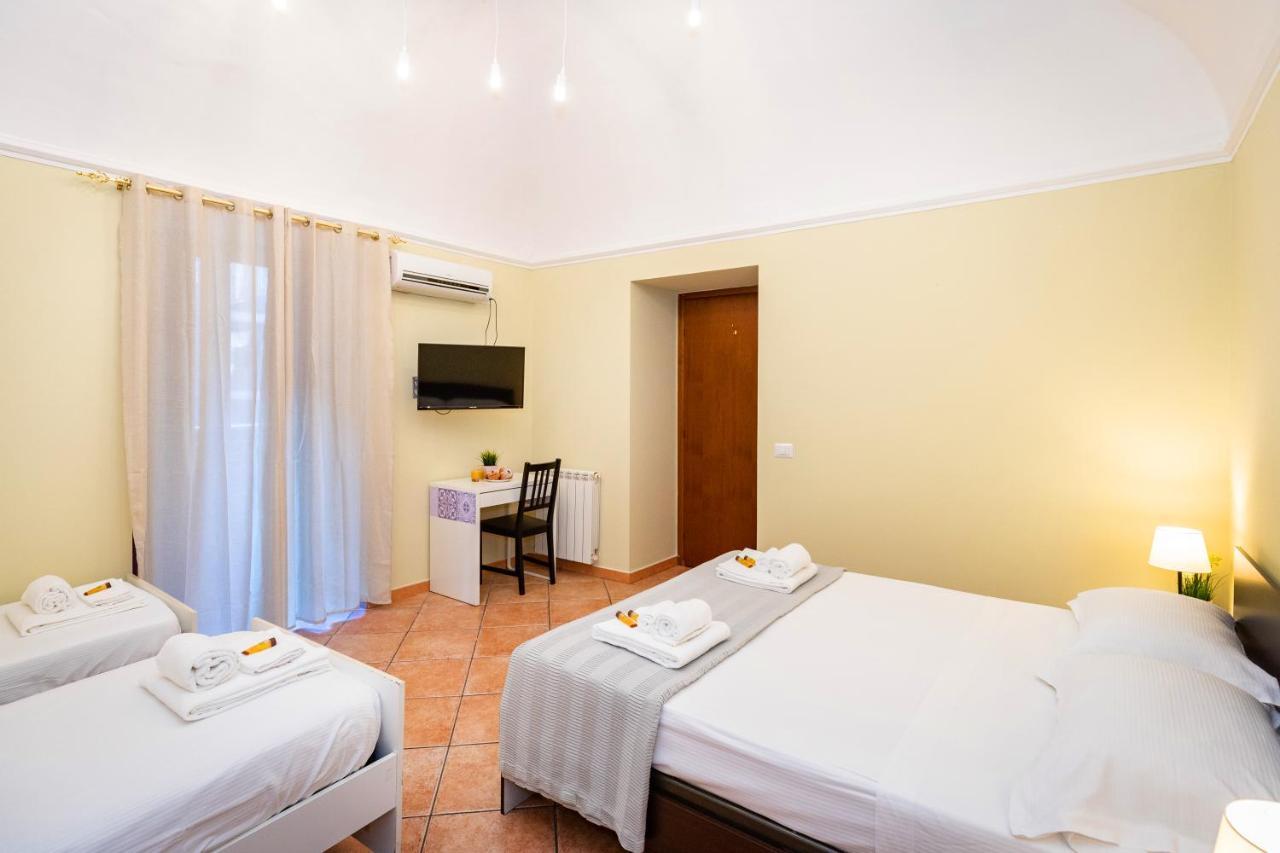 Stesicoro Exclusive Rooms 卡塔尼亚 外观 照片