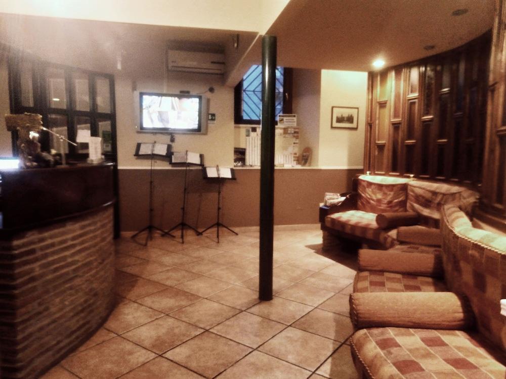 Stesicoro Exclusive Rooms 卡塔尼亚 外观 照片